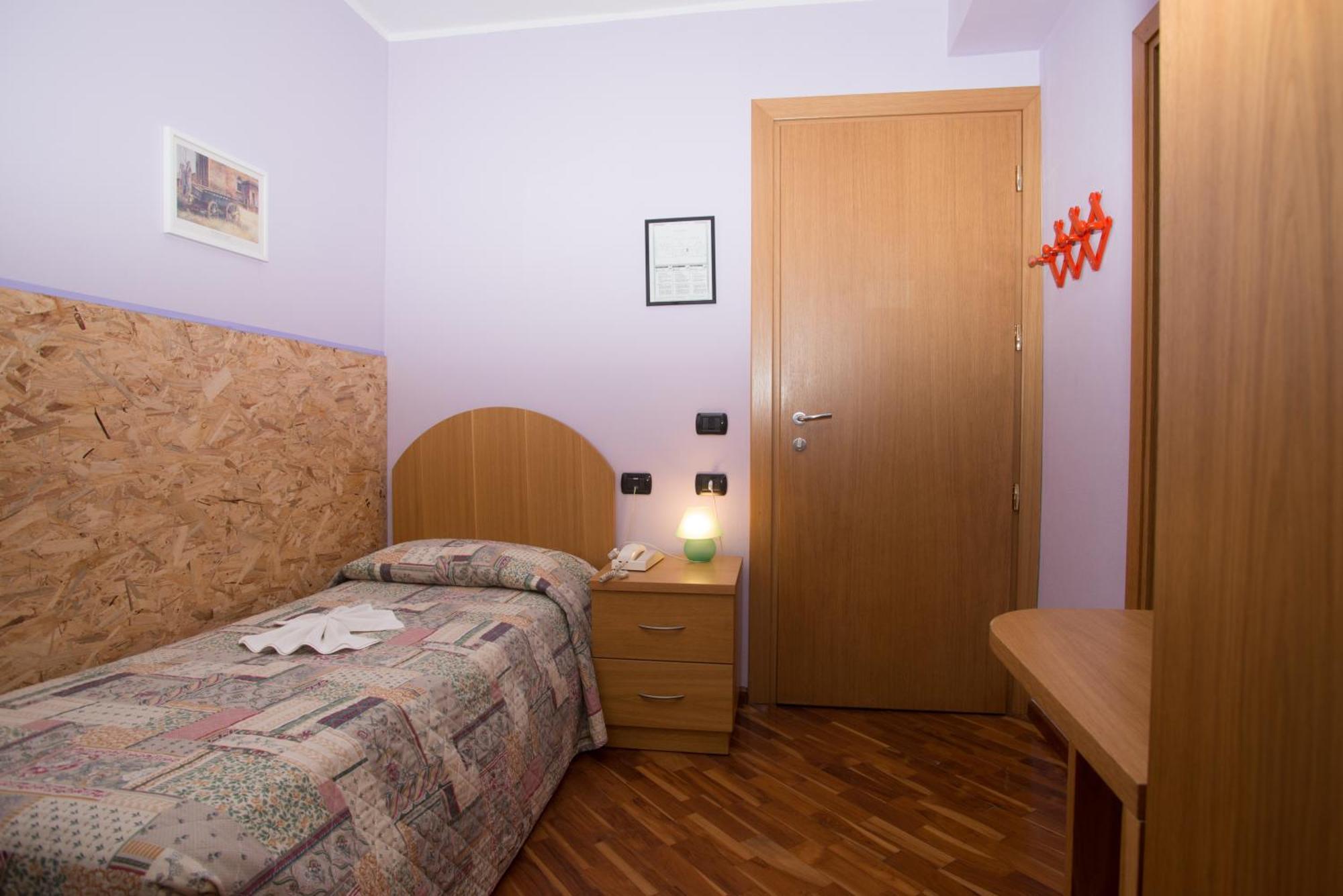 Hotel Pigna D'Oro Chiesa in Valmalenco Buitenkant foto